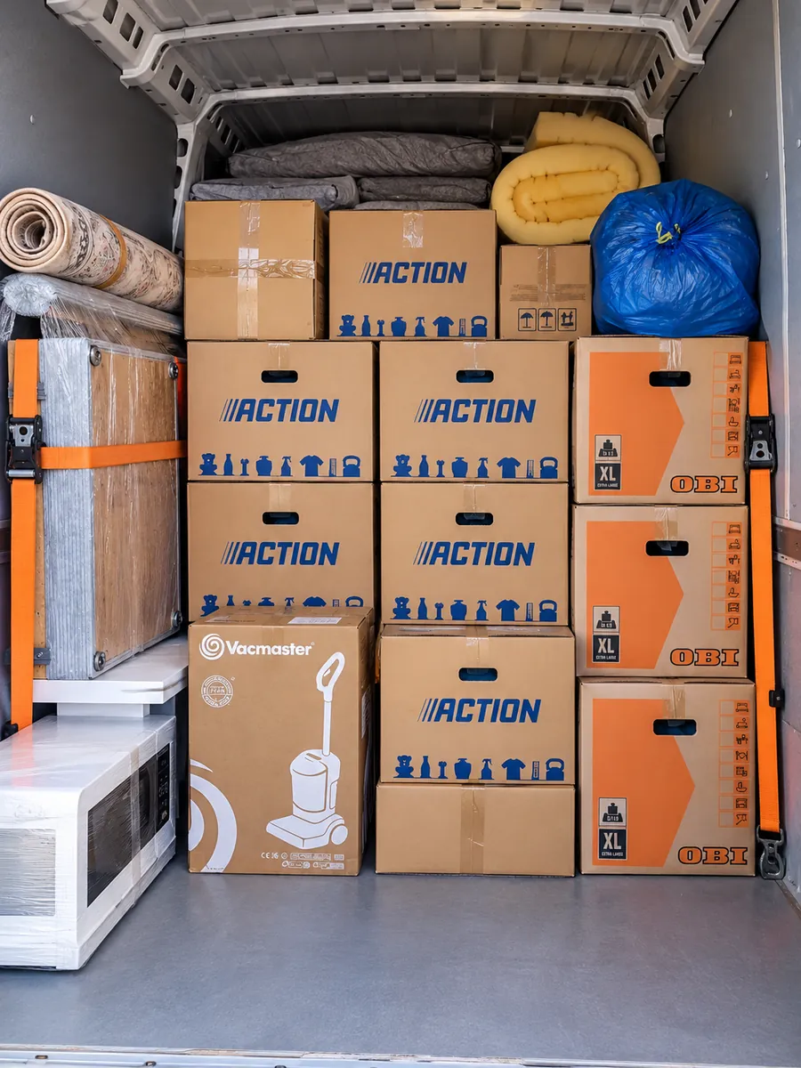 Secured moving boxes and furniture in the cargo area